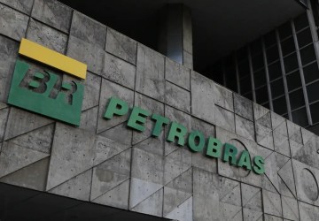 Ação da Petrobras despenca mais de 7% após balanço decepcionar investidores